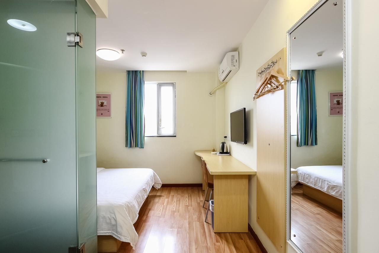 7Days Inn Guangzhou Southern Hospital Medical College Station Dış mekan fotoğraf