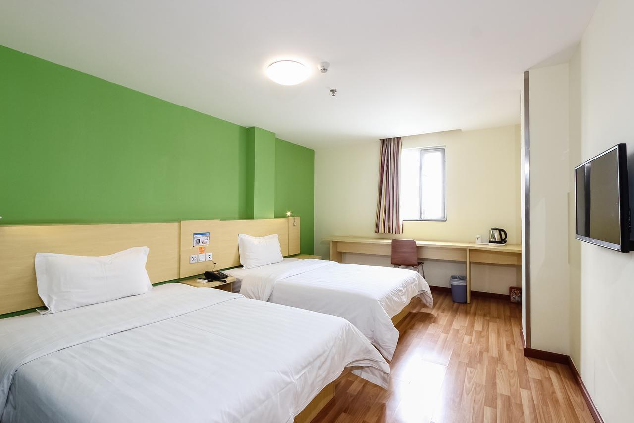 7Days Inn Guangzhou Southern Hospital Medical College Station Dış mekan fotoğraf
